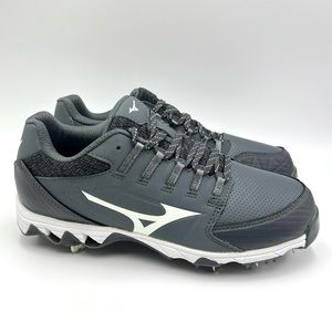 Mizuno Size 7.5 9 Spike Swift 6 Gray White Low Metal Softball Cleat Shoes